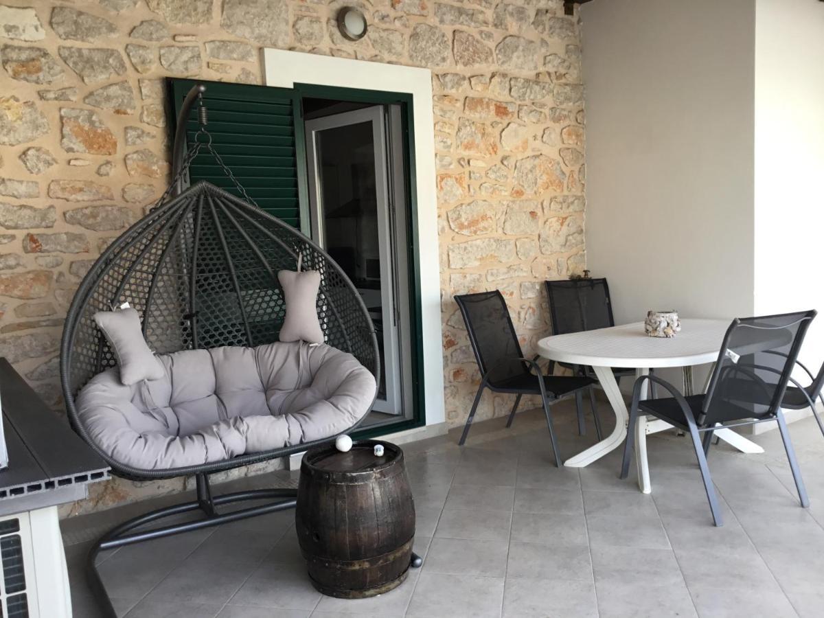 Vila Stein Haus Pirovac Exteriér fotografie