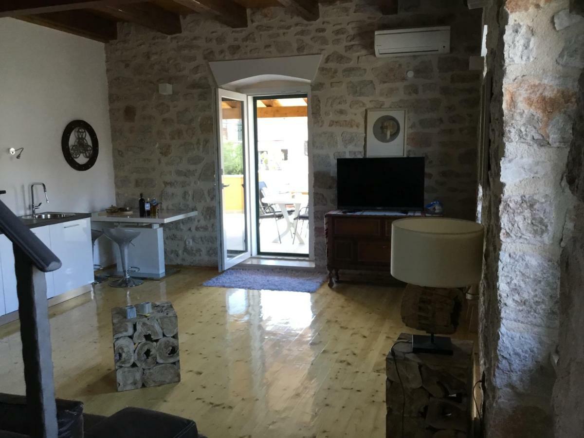 Vila Stein Haus Pirovac Exteriér fotografie