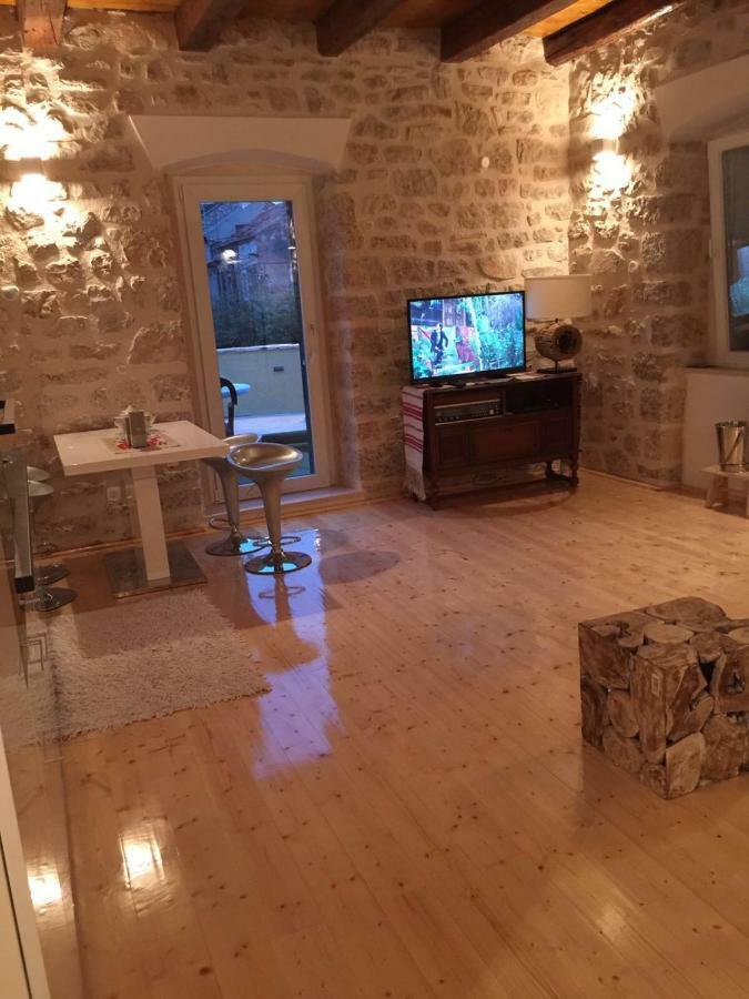 Vila Stein Haus Pirovac Exteriér fotografie