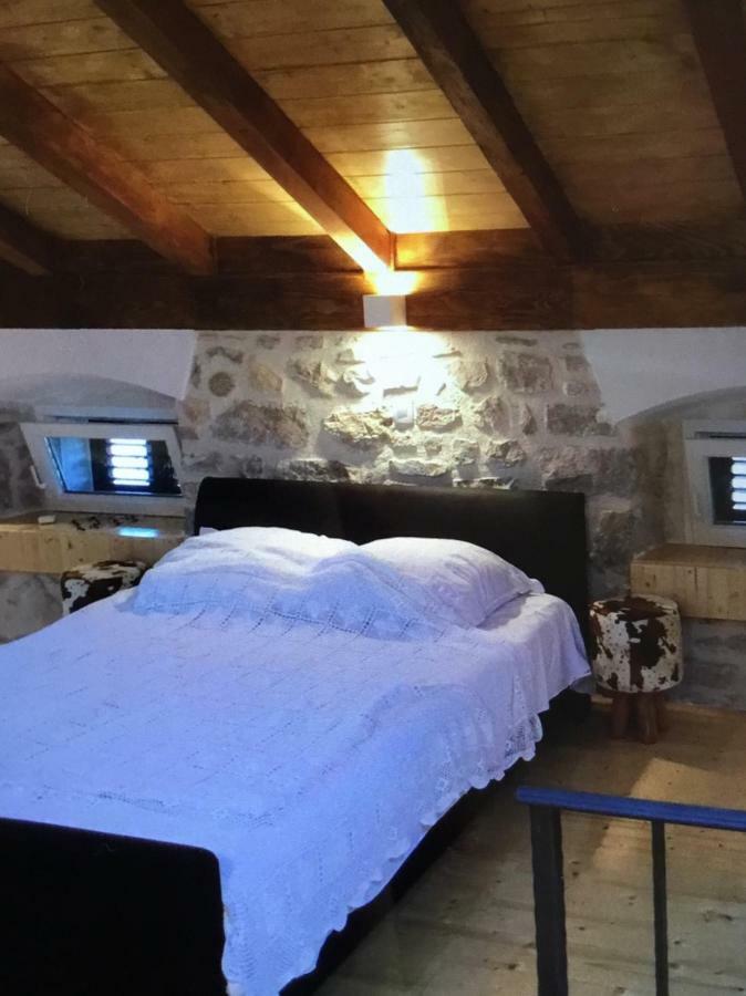 Vila Stein Haus Pirovac Exteriér fotografie